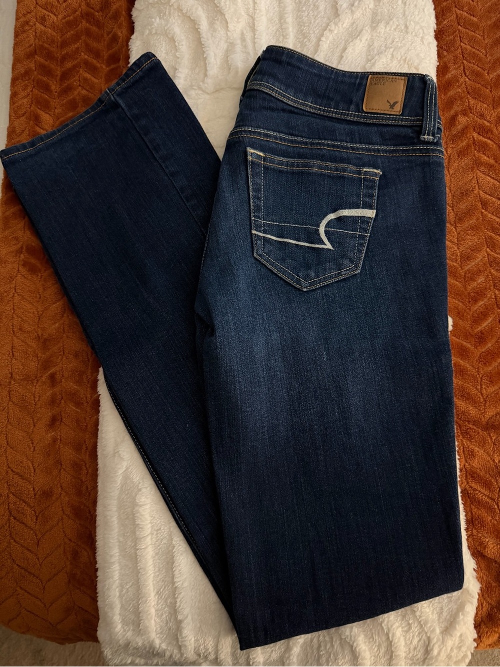 American Eagle Outfitters low rise dark wash Slim boot leg Jeans